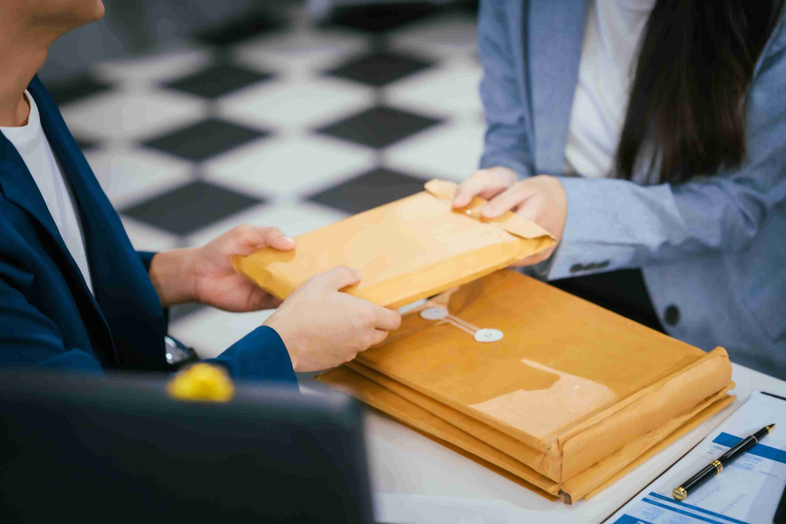 kirim paket ke luar negeri